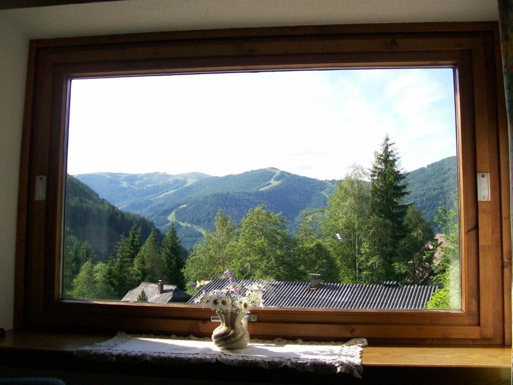 Appartement Latschen - Ferienhaus Bad Kleinkirchheim Esterno foto